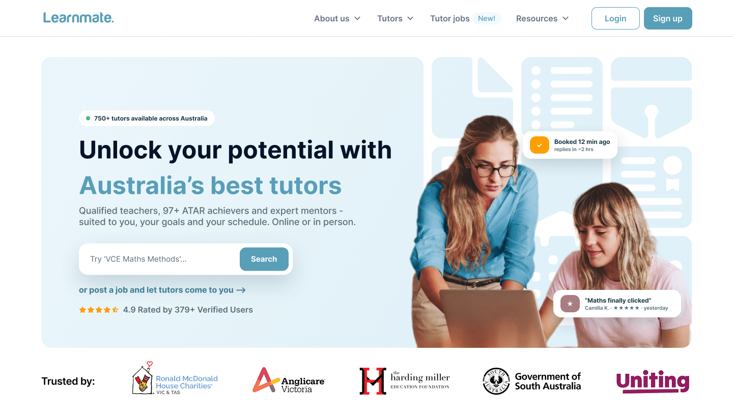 Learnmate Australia homepage interface for finding online and in-person tutors, featuring a 4.8/5 Google Review rating and trusted government partnership logos.